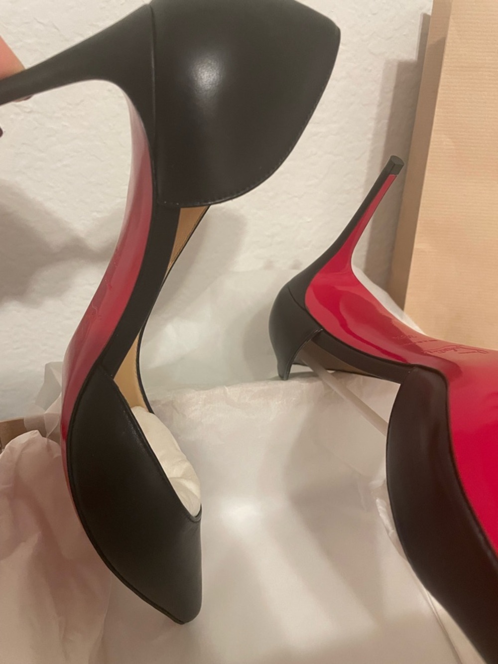 Christian Louboutin - Picture 12 of 14
